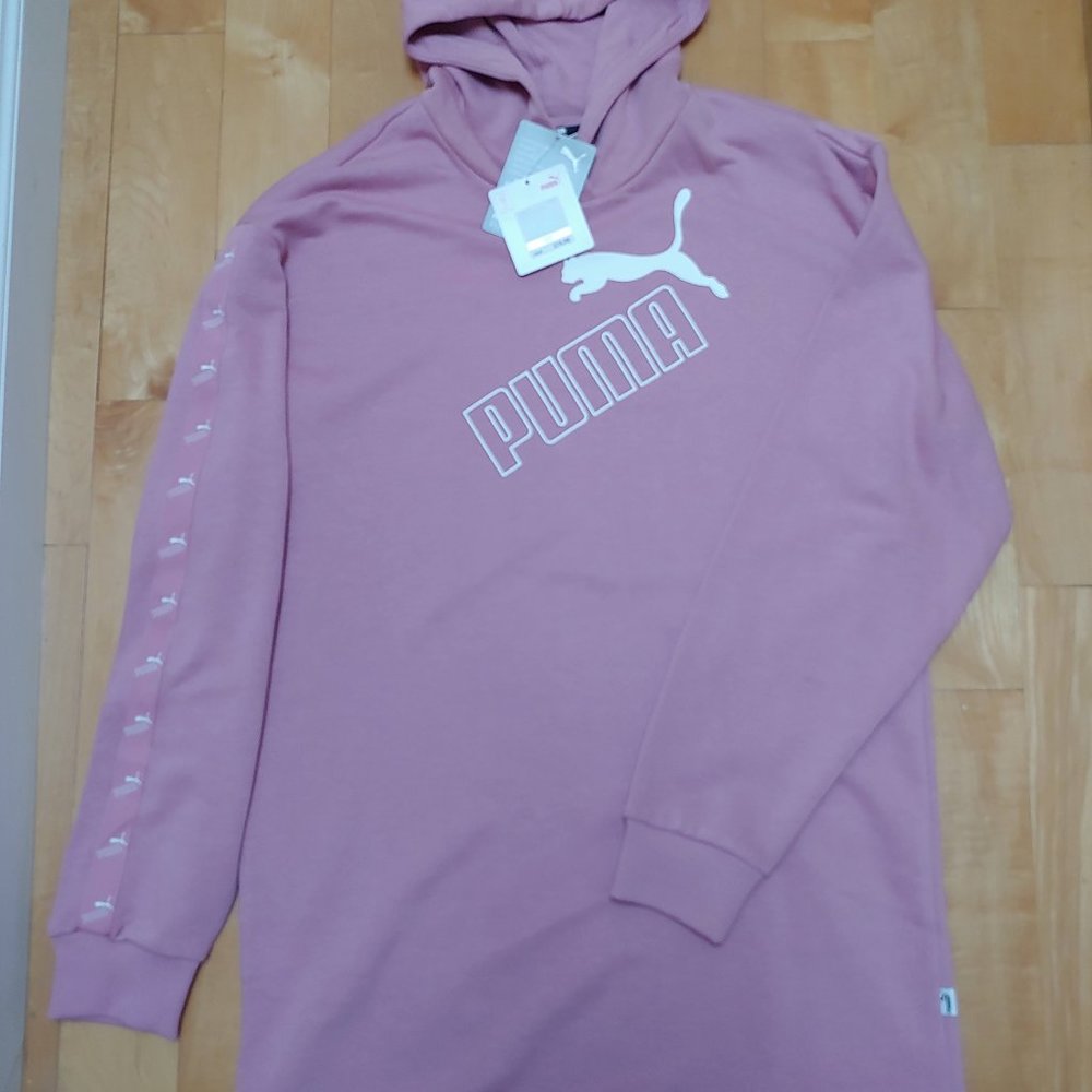 217-✨HOST PICK ✨NWT Puma amplified hooded dress